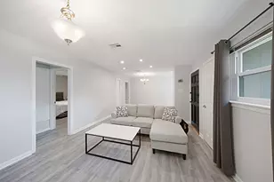 614 Gilpin St, Houston, TX 77034 - Photo 5