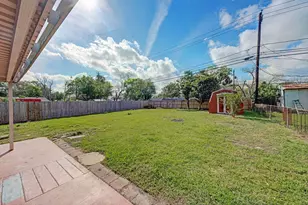 614 Gilpin St, Houston, TX 77034 - Photo 21