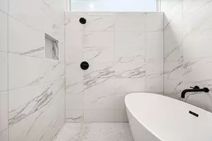 747 Dumble St, Houston, TX 77023 - Photo 9