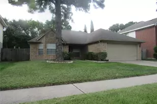 5418 Imperial Grove Dr, Houston, TX 77066 - Photo 1