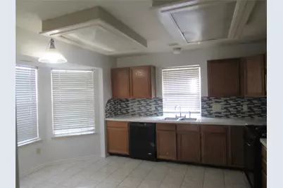 5418 Imperial Grove Drive, Houston, TX 77066 - Photo 3