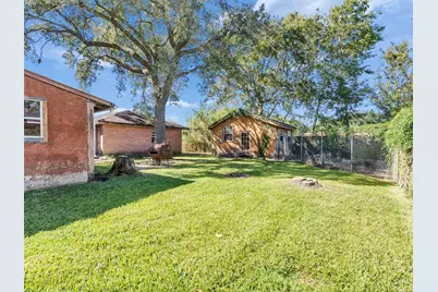 3908 Terry Street, Santa Fe, TX 77517 - Photo 3