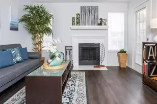 7610 Cameron Rd, Austin, TX 78752 - Photo 9