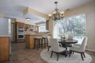 3611 W Creek Club Dr, Missouri City, TX 77459 - Photo 9