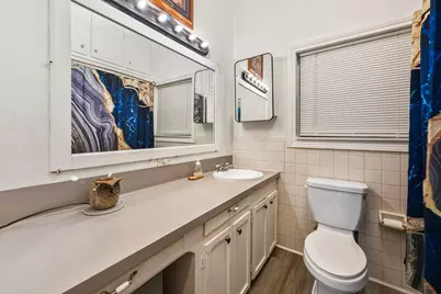 945 N Travis Street, Liberty, TX 77575 - Photo 15