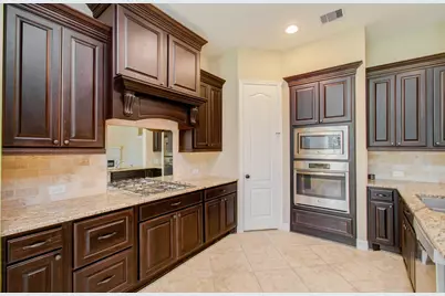 3938 May Ridge Lane, Sugar Land, TX 77479 - Photo 13