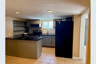 4817 Avenue Q 1/2 #Down, Galveston, TX 77551 - Photo 3