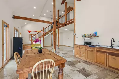 9009 Lazy Lane, Hitchcock, TX 77563 - Photo 17