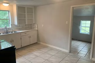 2306 28th Ave N, Texas City, TX 77590 - Photo 5