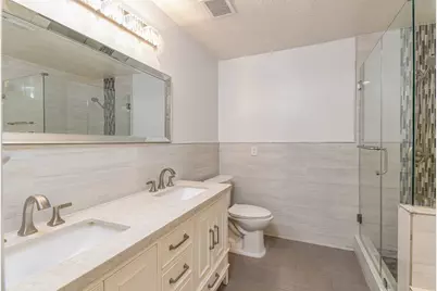 8714 Emerald Heights Court, Houston, TX 77083 - Photo 27