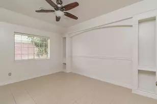 8714 Emerald Heights Ct, Houston, TX 77083 - Photo 21