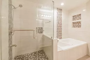 8714 Emerald Heights Ct, Houston, TX 77083 - Photo 13