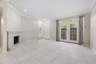 2100 Tanglewilde St, Houston, TX 77063 - Photo 3