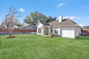 3807 Addicks Clodine Rd, Houston, TX 77082 - Photo 17