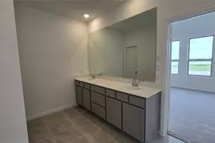 9222 Southern Stingray Dr, Baytown, TX 77521 - Photo 11