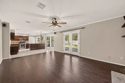 1030 Mabry Mill Road, Houston, TX 77062 - Photo 11