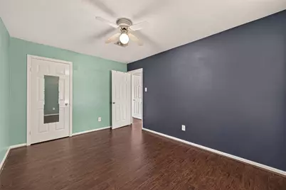 1030 Mabry Mill Road, Houston, TX 77062 - Photo 31