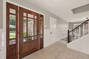 1030 Mabry Mill Rd, Houston, TX 77062 - Photo 3