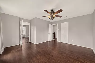 1030 Mabry Mill Road, Houston, TX 77062 - Photo 23