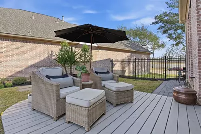 8706 Rippling Water Drive, Sugar Land, TX 77479 - Photo 19