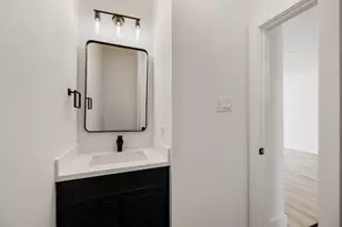 1224 E 23rd St, Houston, TX 77009 - Photo 13