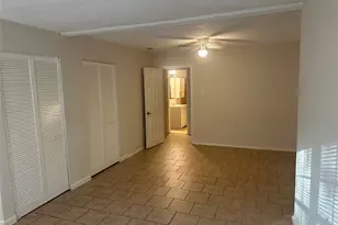 9301 Chesterfield Dr, Houston, TX 77051 - Photo 11