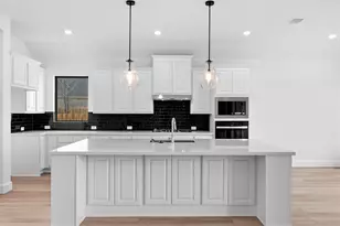 1716 Howler Wy, Montgomery, TX 77316 - Photo 3