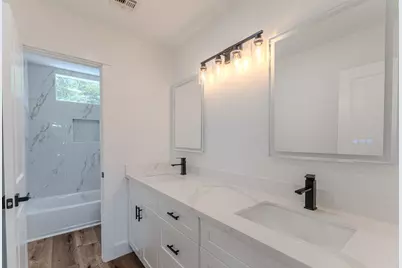 14323 Briarhills Parkway, Houston, TX 77077 - Photo 35