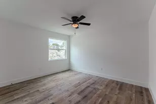 14323 Briarhills Pkwy, Houston, TX 77077 - Photo 39