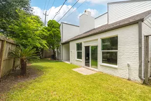 14323 Briarhills Pkwy, Houston, TX 77077 - Photo 41