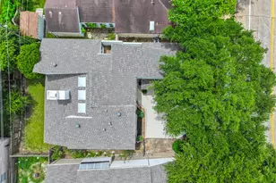 14323 Briarhills Pkwy, Houston, TX 77077 - Photo 45
