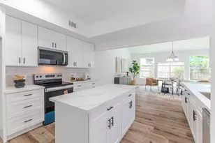 14323 Briarhills Pkwy, Houston, TX 77077 - Photo 13