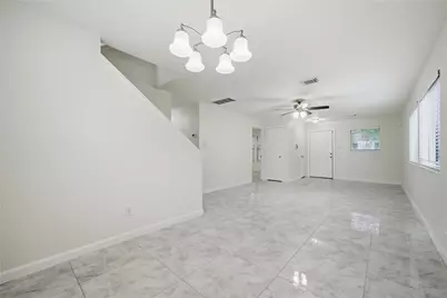 26872 Wellington Court, Kingwood, TX 77339 - Photo 11