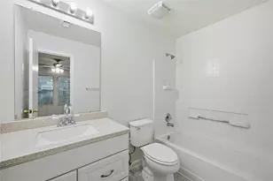 26872 Wellington Ct, Kingwood, TX 77339 - Photo 9