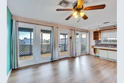 4038 Panola Drive, Galveston, TX 77554 - Photo 9