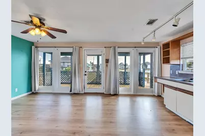 4038 Panola Drive, Galveston, TX 77554 - Photo 11
