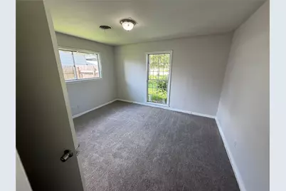 4220 Redwood Drive, Beaumont, TX 77703 - Photo 11