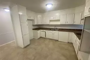 4220 Redwood Dr, Beaumont, TX 77703 - Photo 7