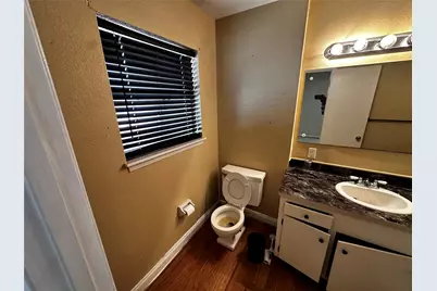 903 Elmwood Drive, Baytown, TX 77520 - Photo 37