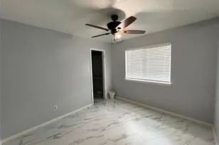 13411 Natasha Ln, Houston, TX 77015 - Photo 9
