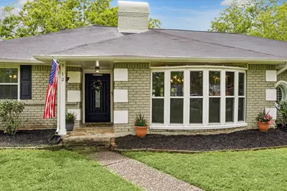 12 Earlham Drive, Friendswood, TX 77546 - Photo 3