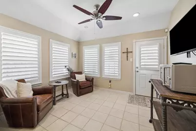 13910 Charlton Way Drive, Houston, TX 77077 - Photo 11