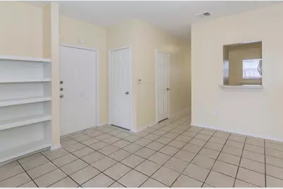 9257 Somerset Rd, San Antonio, TX 78211 - Photo 13