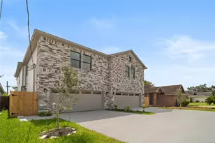 8215 Gladstone St, Houston, TX 77051 - Photo 15