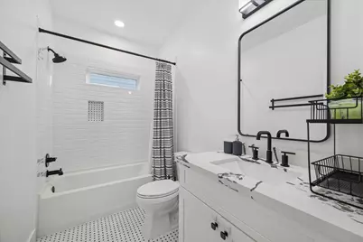 207 Tabor Street, Houston, TX 77009 - Photo 19