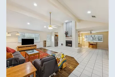 16706 Nina Drive, Friendswood, TX 77546 - Photo 3