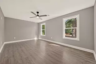 603 Texas St, Tomball, TX 77375 - Photo 23