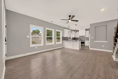 603 Texas Street, Tomball, TX 77375 - Photo 7