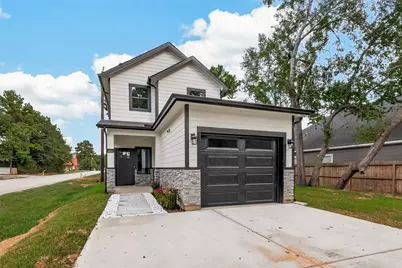 603 Texas Street, Tomball, TX 77375 - Photo 1