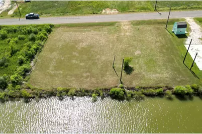 133 County Road 299 Heron N, Sargent, TX 77414 - Photo 9